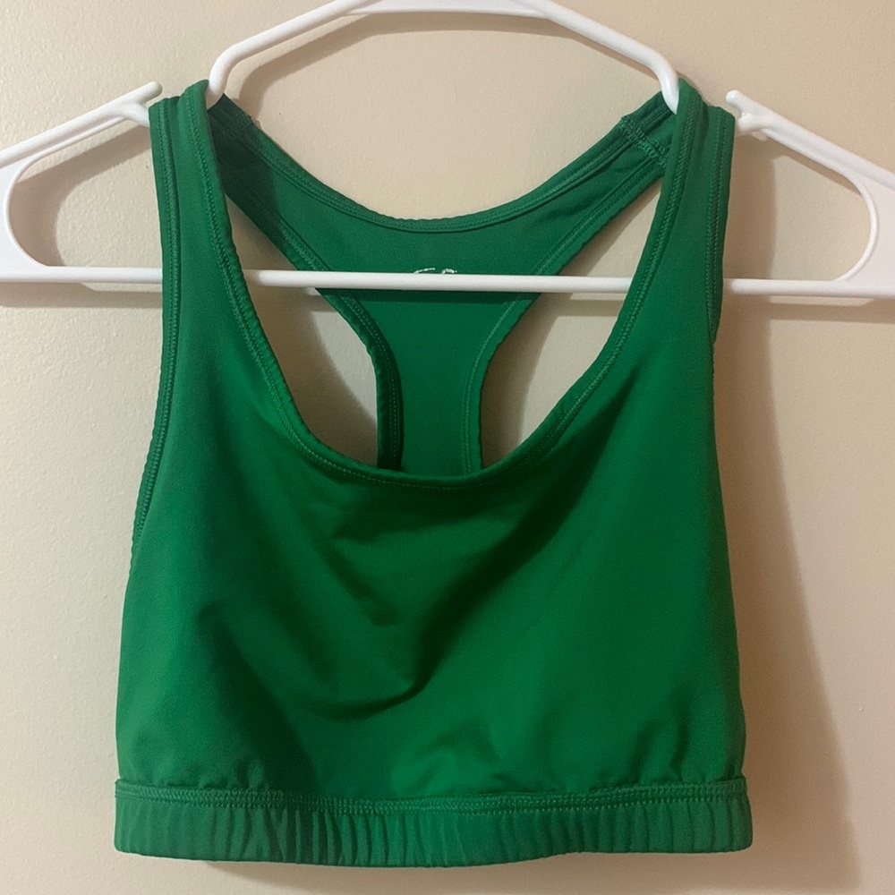 Women’s sports bra
